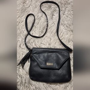 Black Roxy Crossbody Bag